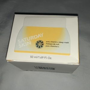 Vitamin C sleep mask